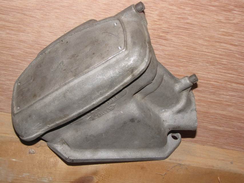 A-120 Oil filler.JPG